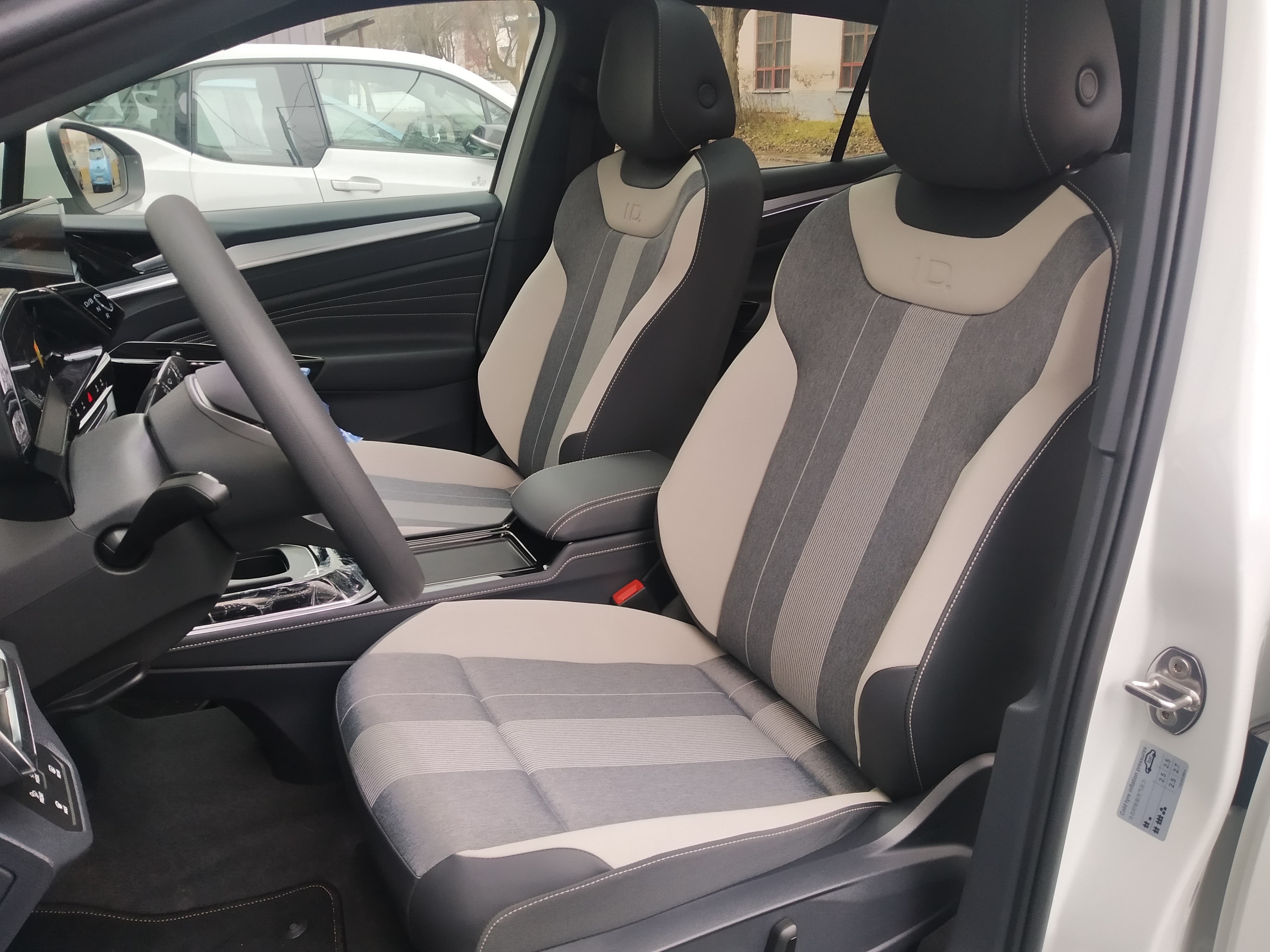 VW  ID4 PURE+ #5102