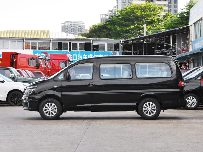DONGFENG M5 EV