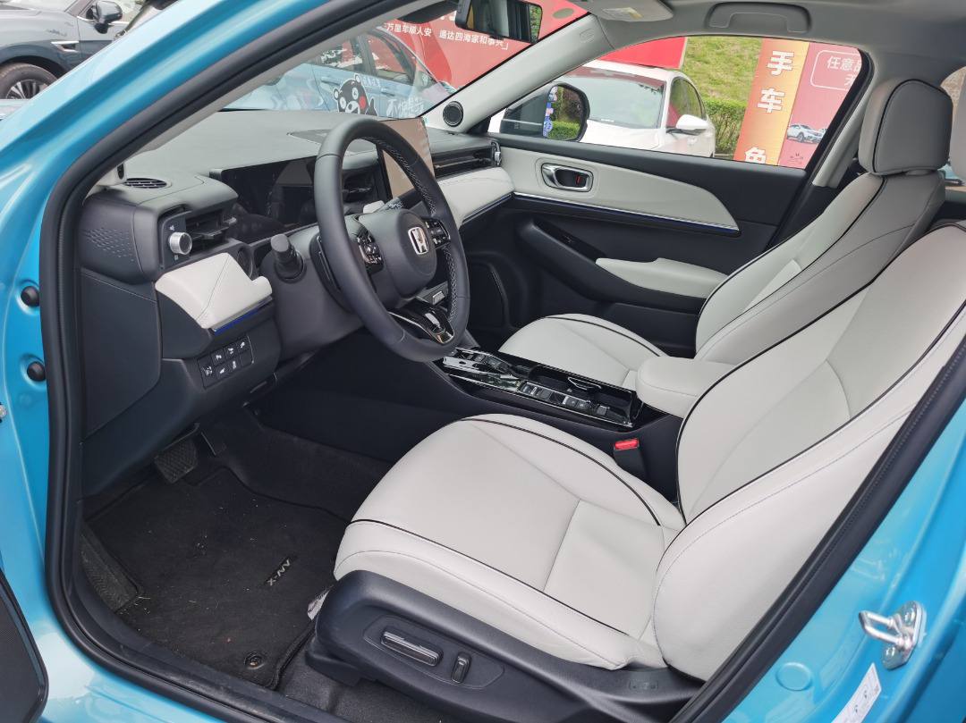 HONDA E NS1