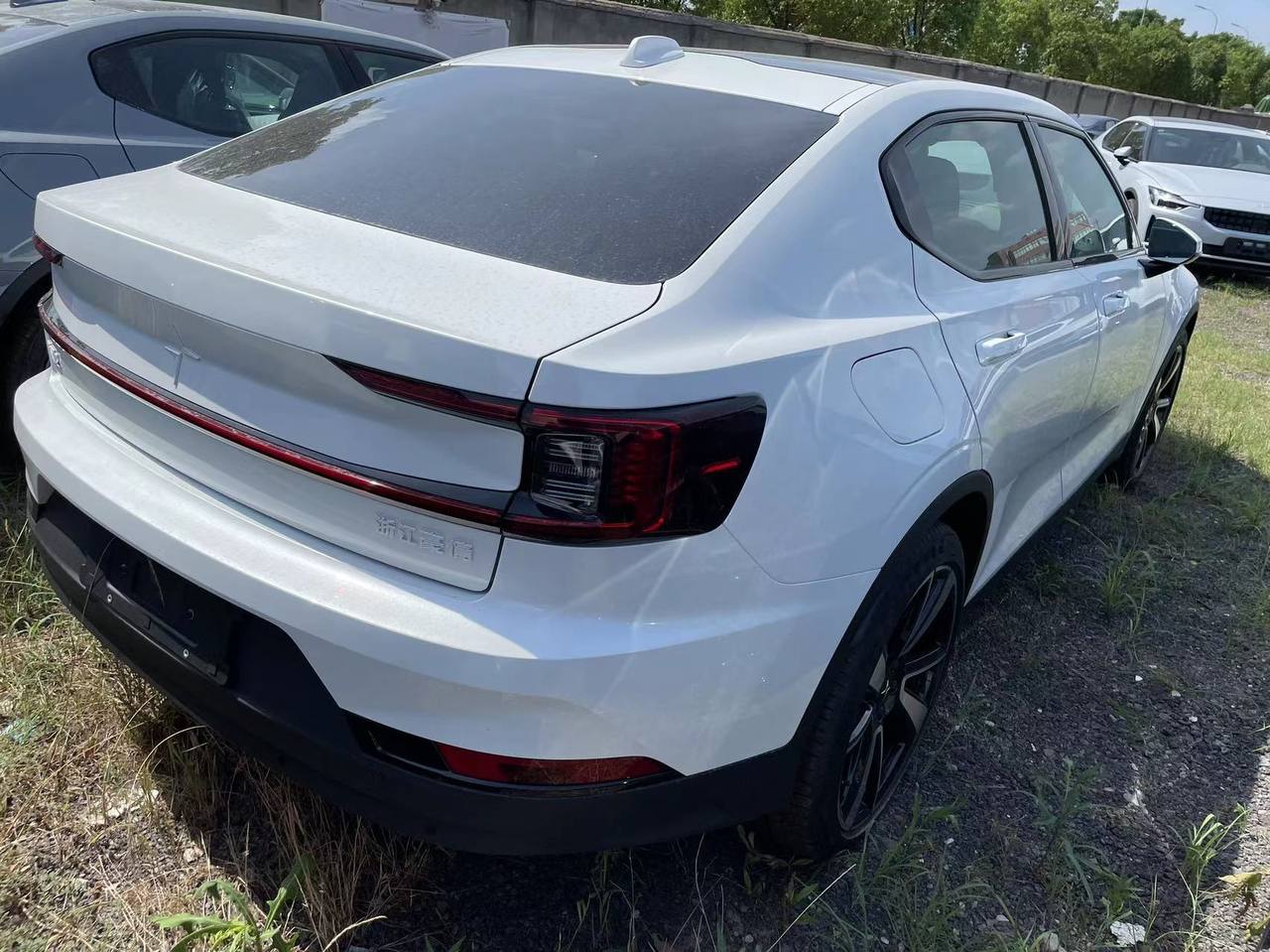 VOLVO POLESTAR 2