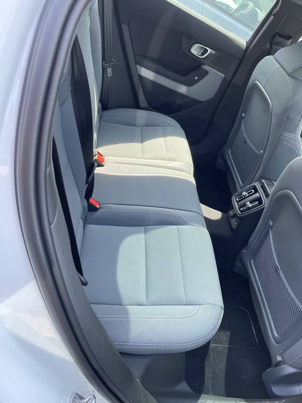 VOLVO POLESTAR 2