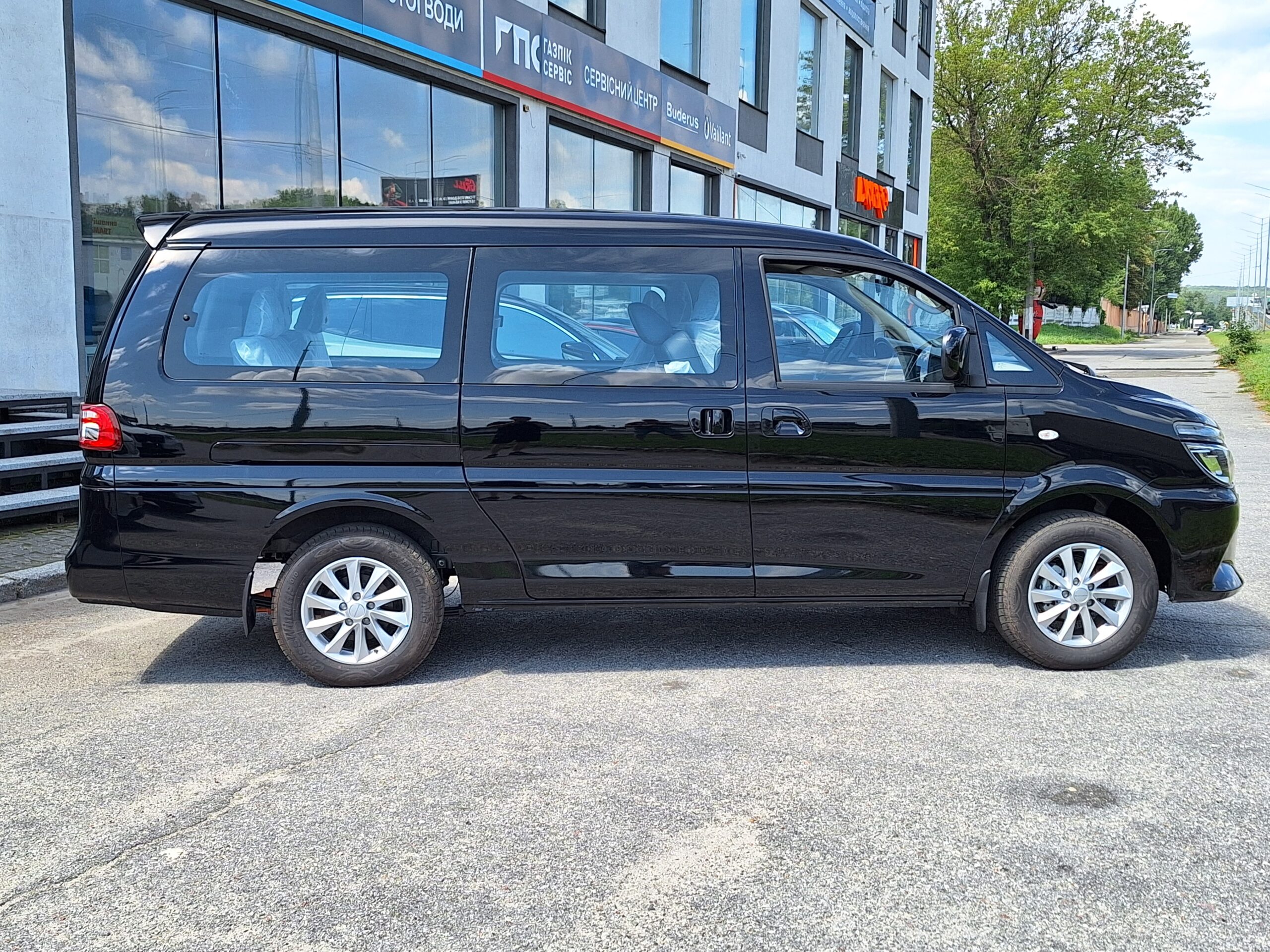Dongfeng M5 EV #1304
