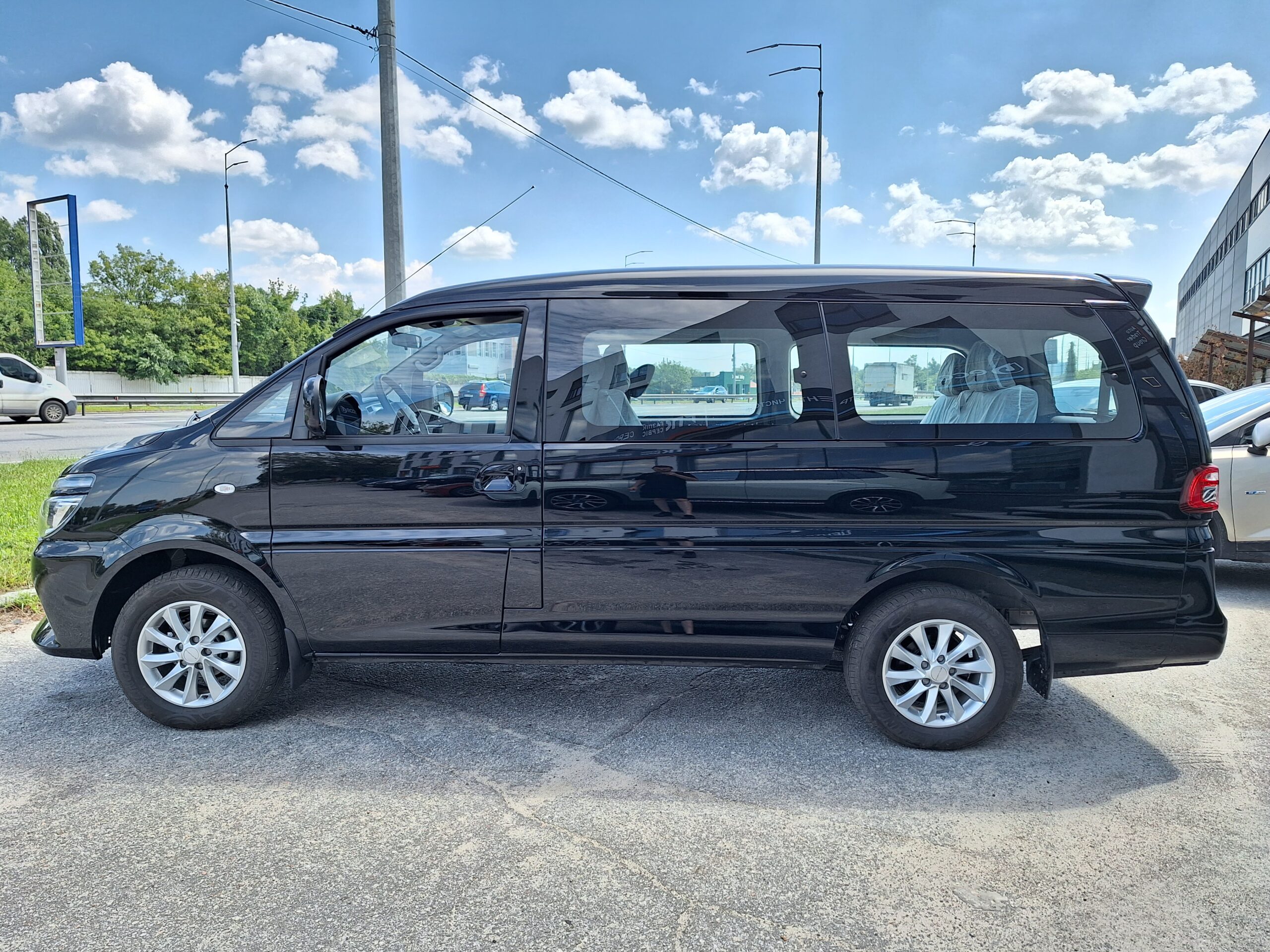 Dongfeng M5 EV #1304