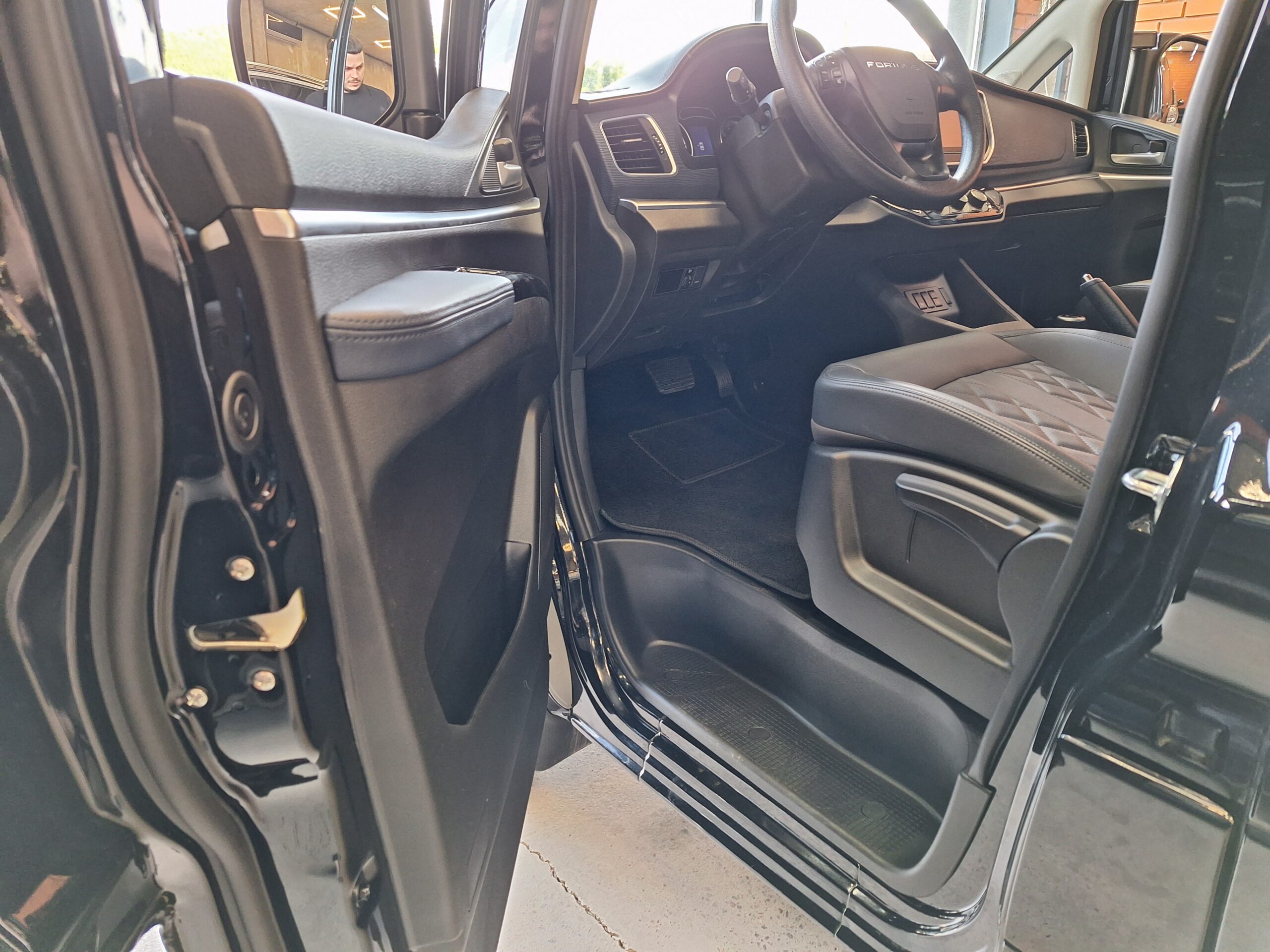 Dongfeng M5 EV #1304