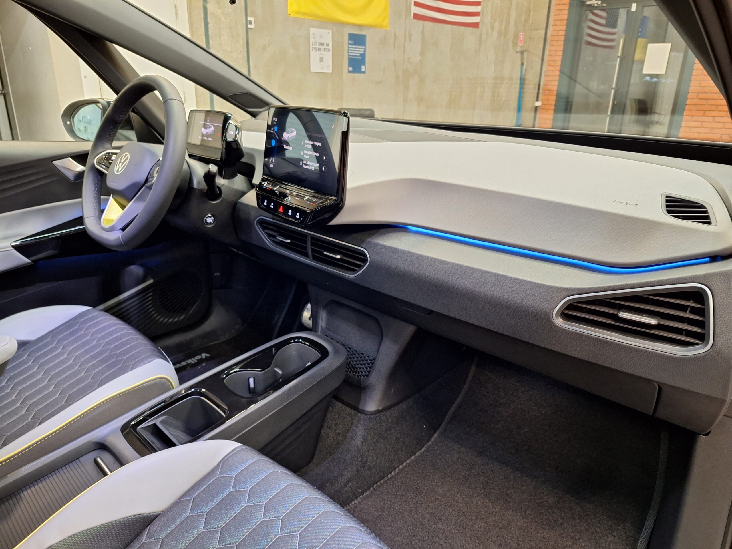 VW  ID3 Pro + HUD #2110